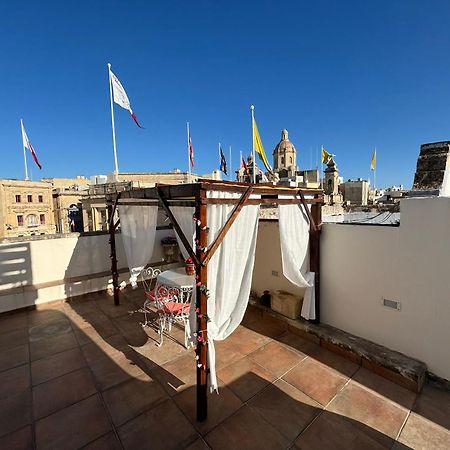 The Knight - Heritage & Art Home At Birgu Square Exterior foto